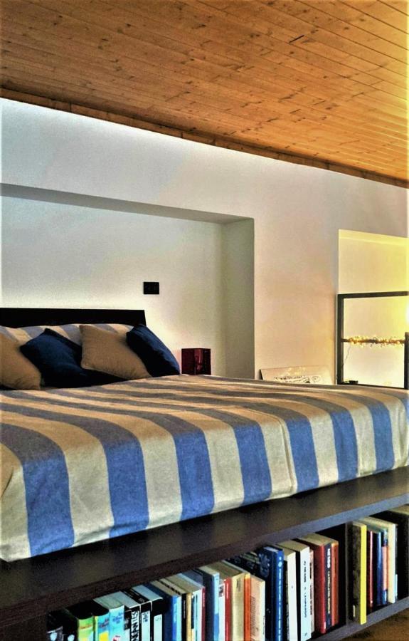 Appartement Open Space Con Soppalco, Zona Marche *